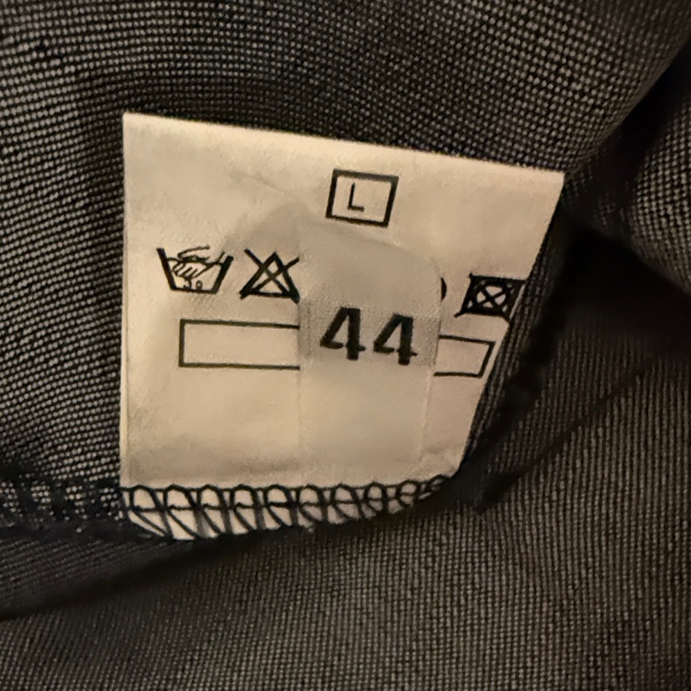 Donis 1920 Women’s Gray and Navy Skirt with Patterns - Picture 4 of 4
